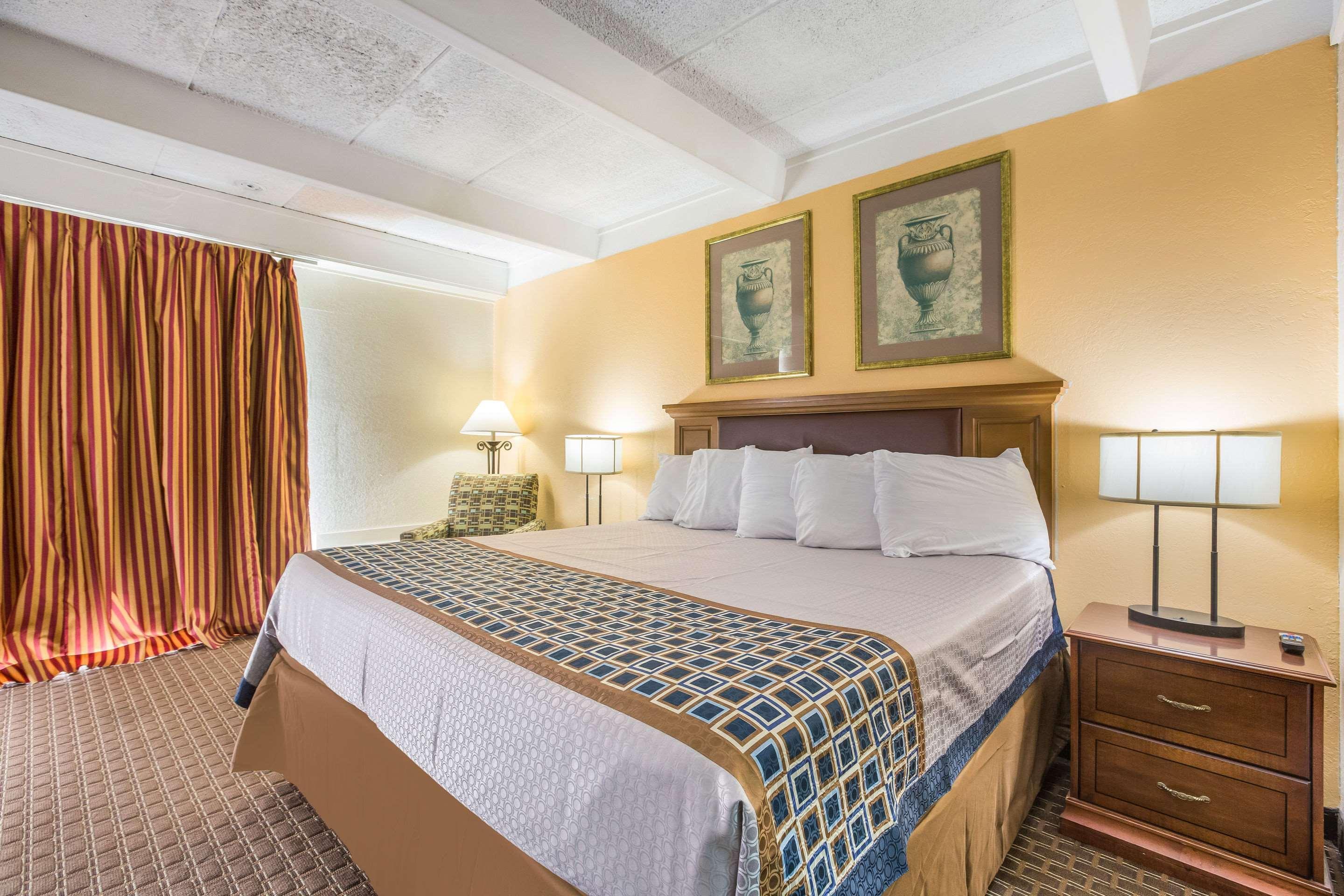 Super 8 By Wyndham Macon Ga Otel Dış mekan fotoğraf